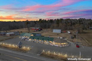 357 W Main St, Searsport ME - Parking Garage