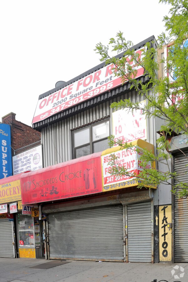 snipes sneaker store jamaica ave