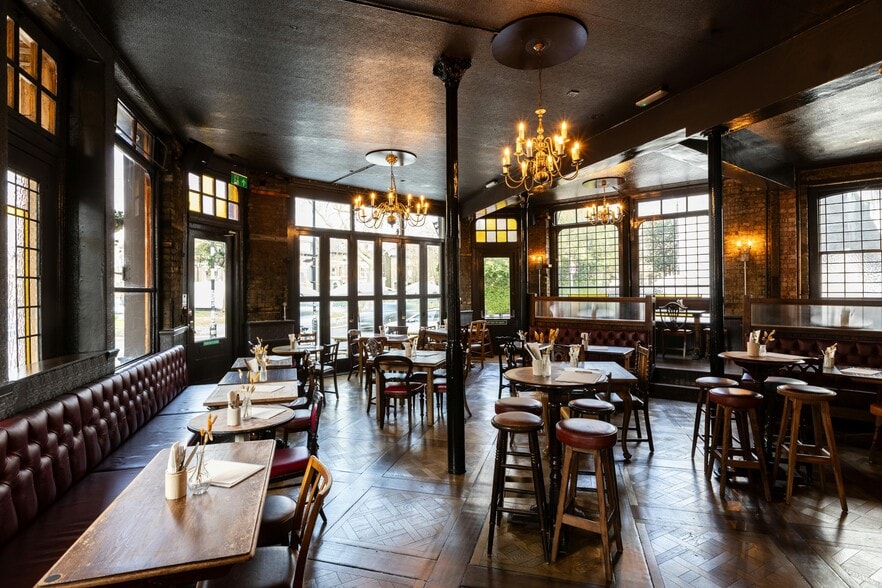 1 Lordship Ln, London for sale - Building Photo - Image 3 of 12