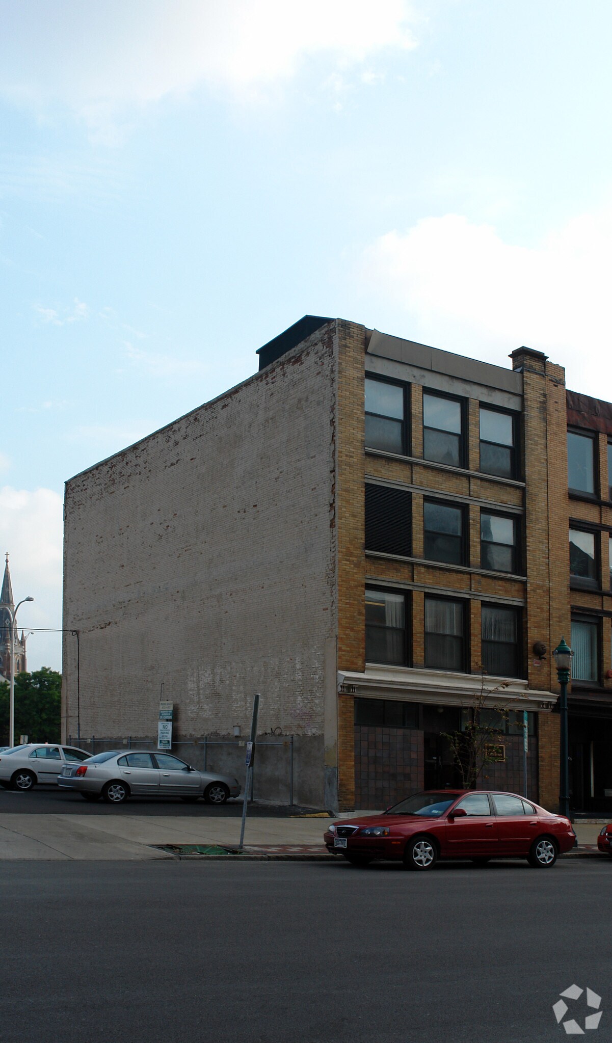 235 E Water St, Syracuse, NY for sale Primary Photo- Image 1 of 1