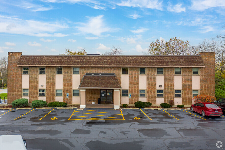 3510 Hobson Rd, Woodridge, IL for lease - Building Photo - Image 2 of 5