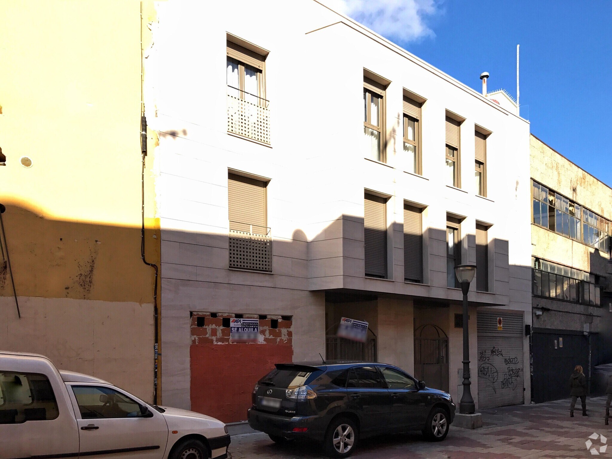 Calle Mariano Ron, 3, Getafe, Madrid for sale Primary Photo- Image 1 of 1