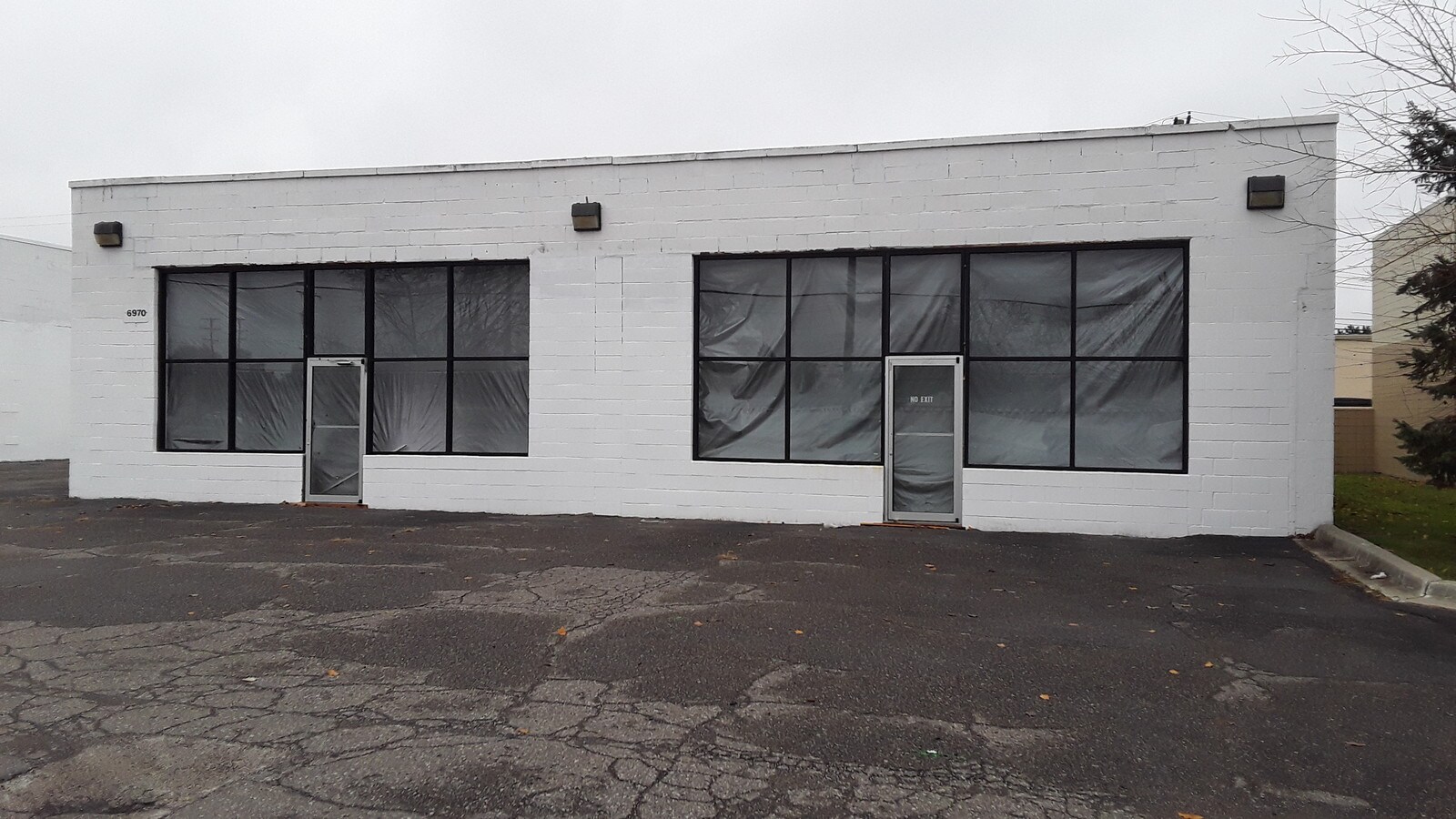 6970 N Telegraph Rd, Dearborn Heights, MI 48127