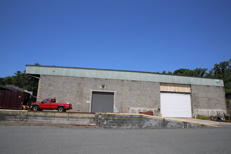 7201 Wimsatt Rd, Springfield, VA for lease Building Photo- Image 1 of 4