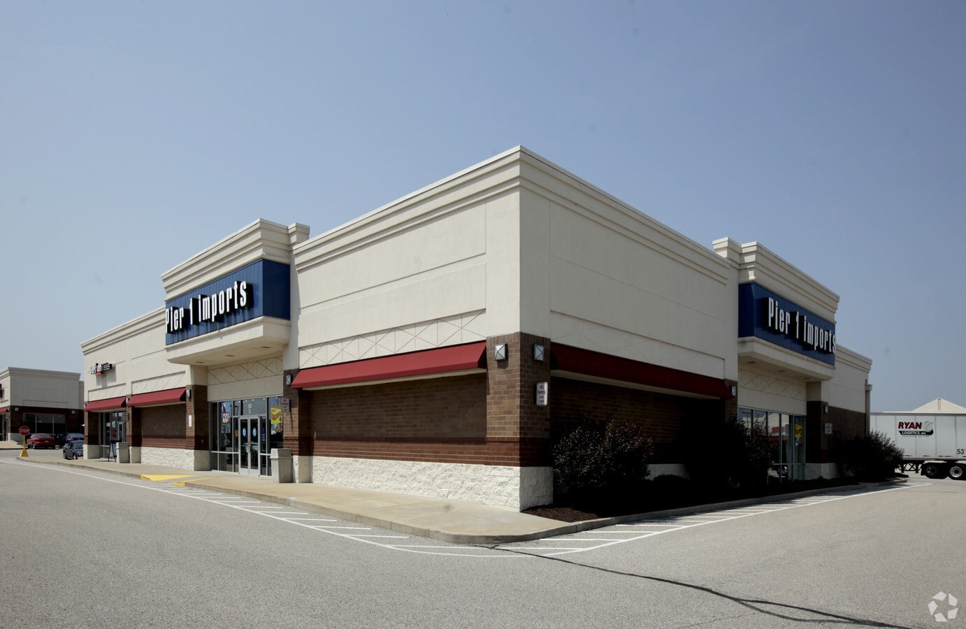 160 Gravois Bluffs Circle Dr, Fenton, MO 63026