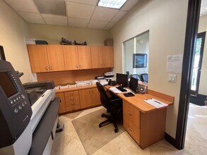 2605 W Atlantic Ave, Delray Beach, FL for lease Interior Photo- Image 2 of 10