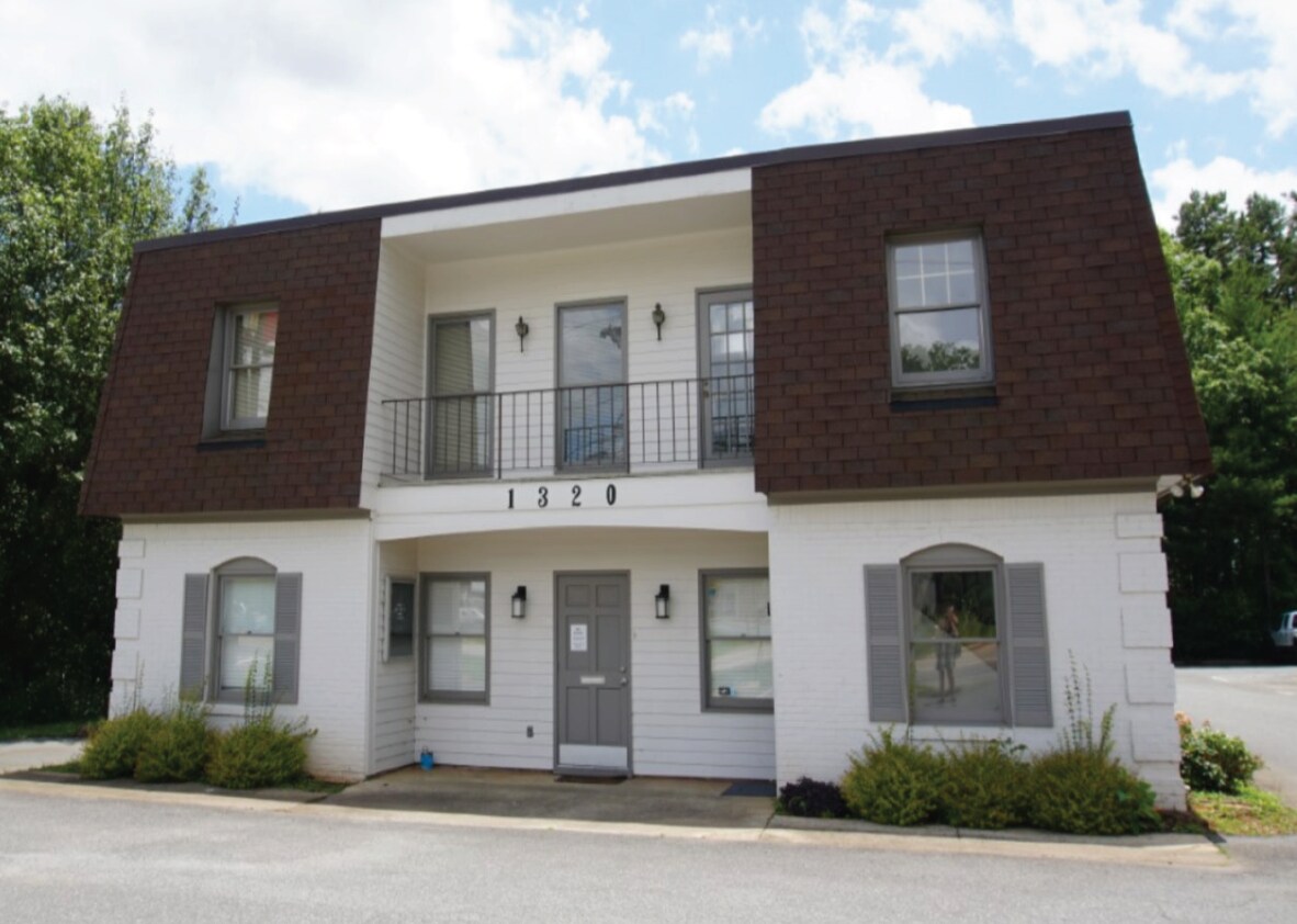 1320 Matthews Mint Hill Rd, Matthews, NC for sale Building Photo- Image 1 of 1