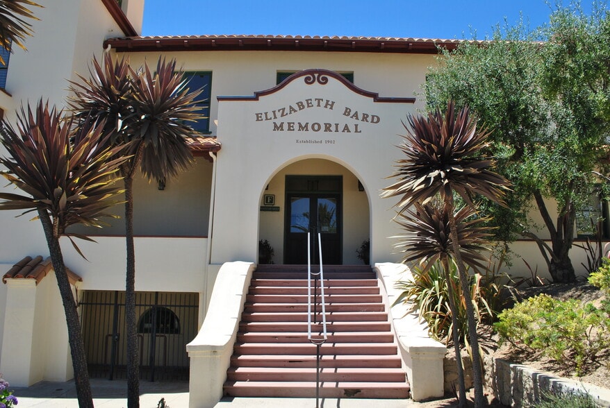 121 N Fir St, Ventura, CA for lease - Building Photo - Image 3 of 5