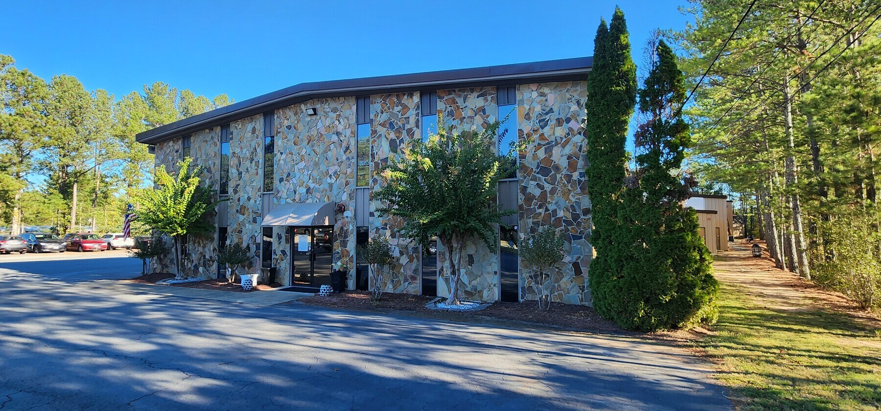 318 Bell Park Dr, Woodstock, GA 30188 Industrial for Sale