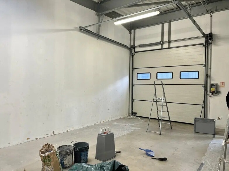 10 Rue Louise Michel, Strasbourg for lease - Building Photo - Image 3 of 6