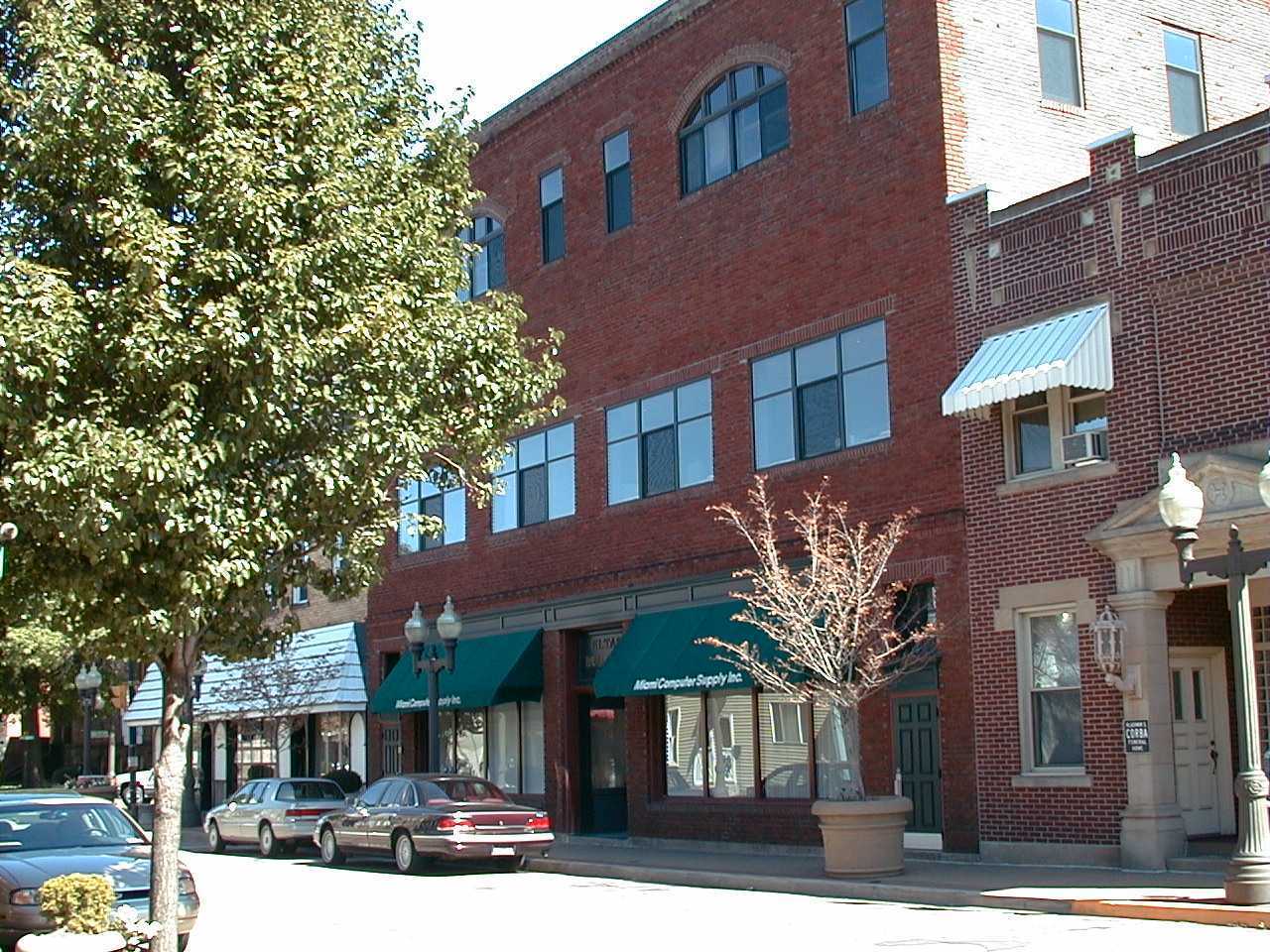 302 E Main St, Carnegie, PA for lease Building Photo- Image 1 of 17