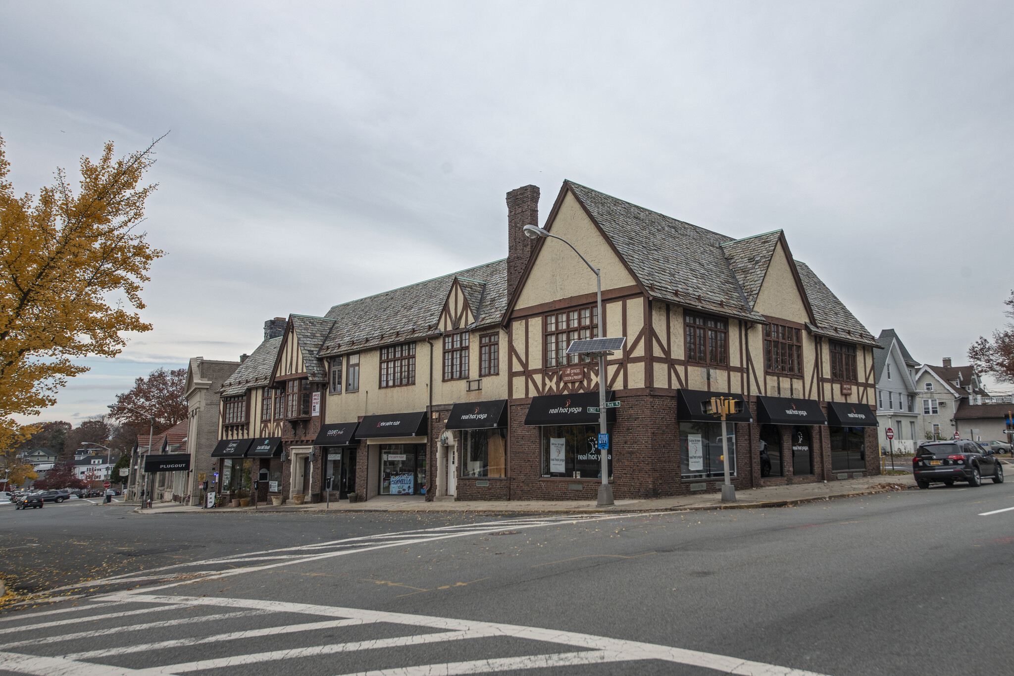 39 Park Pl, Englewood, NJ for lease Building Photo- Image 1 of 26