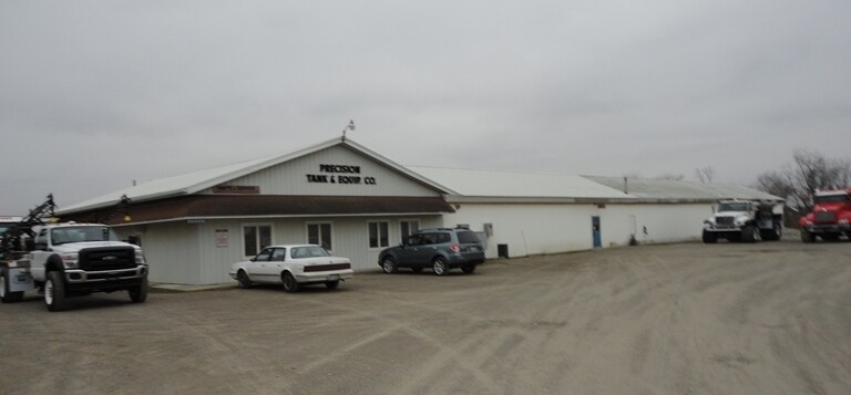 25203 Quarry Ave, Athens, IL for sale Primary Photo- Image 1 of 1