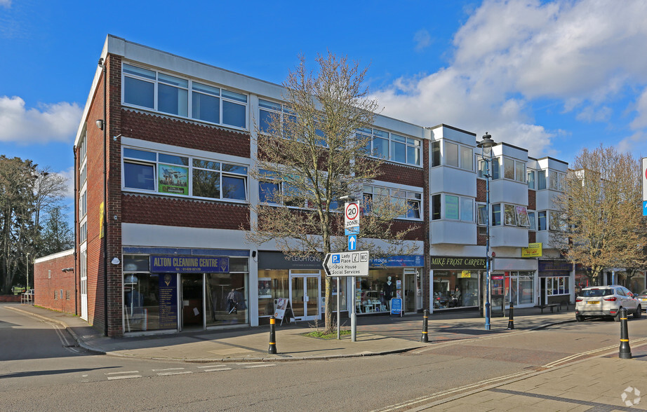 80-94 High St, Alton for sale - Primary Photo - Image 1 of 1