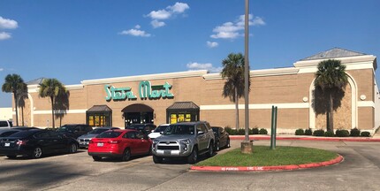 4410-4438 Dowlen Rd, Beaumont, TX for lease Building Photo- Image 1 of 6