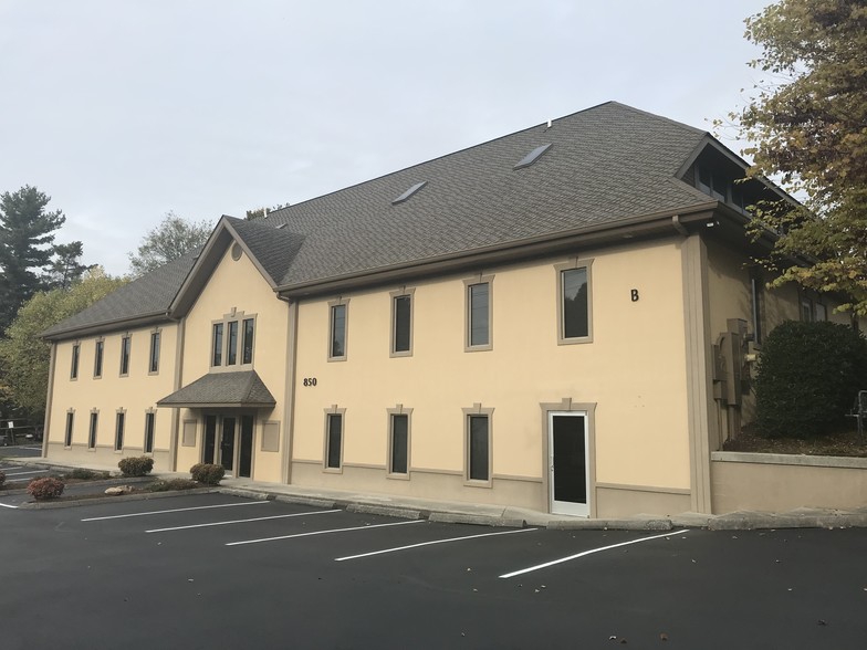 850 W 3rd North St, Morristown, TN for sale - Building Photo - Image 1 of 1