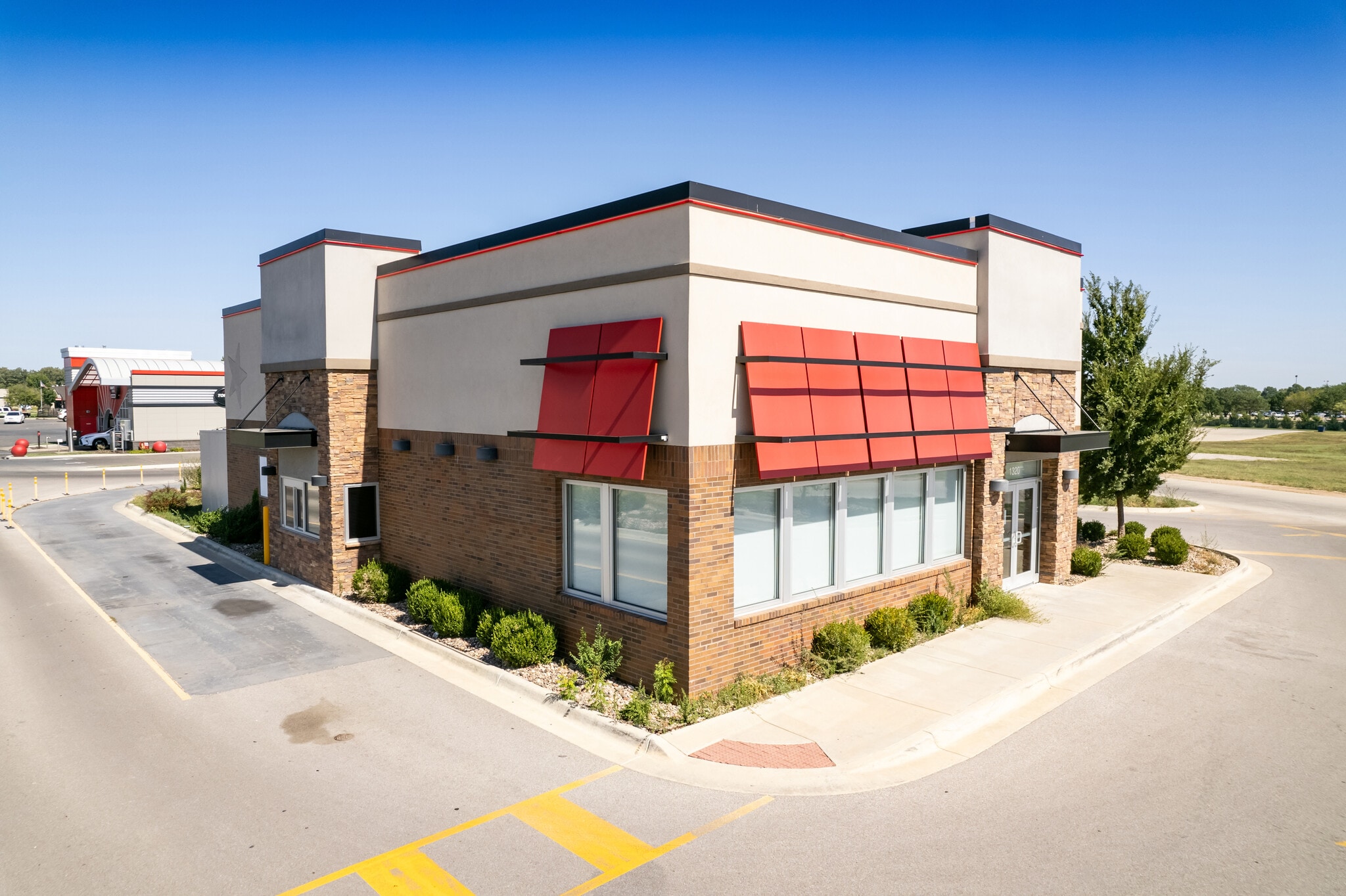 1320 N Tyler Rd, Wichita, KS for sale Building Photo- Image 1 of 1
