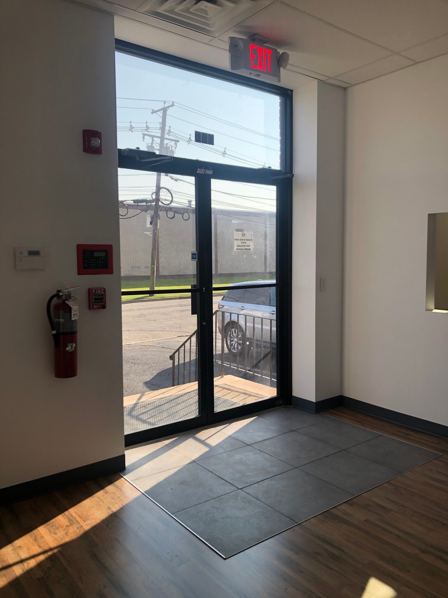 746 Gotham Pky, Carlstadt, NJ for lease Interior Photo- Image 1 of 5