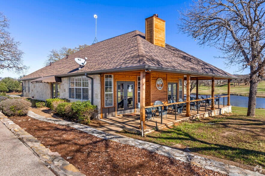 251 Sugartree Dr, Lipan, TX 76462 Sports & Entertainment for Sale