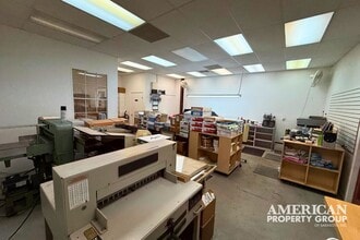 1800 Northgate Blvd, Sarasota, FL for lease Interior Photo- Image 2 of 10