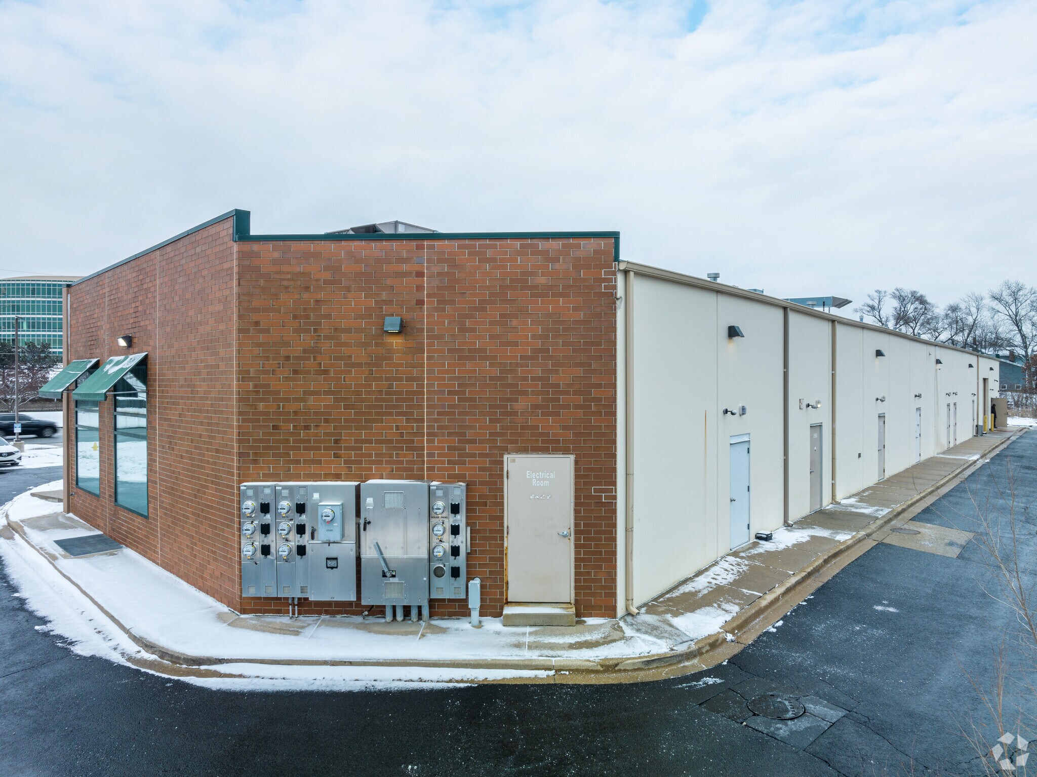 2700 Ogden Ave Downers Grove - 013hqep