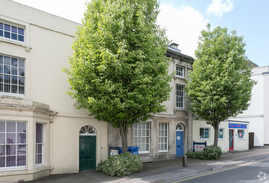 38-43 London Rd, Stroud for lease - Building Photo - Image 3 of 3