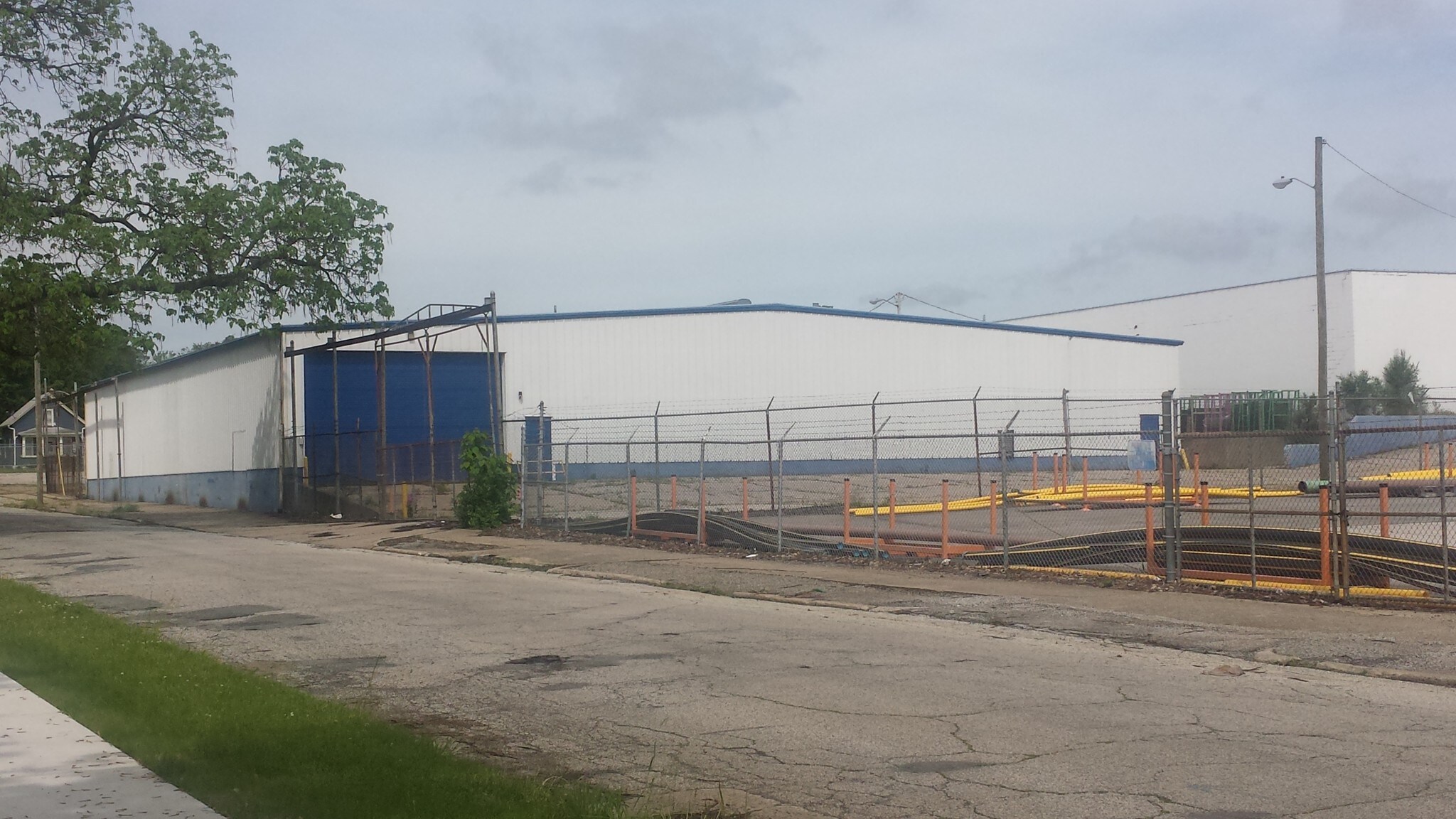 909 E Broadway, South Bend, IN for sale Primary Photo- Image 1 of 1