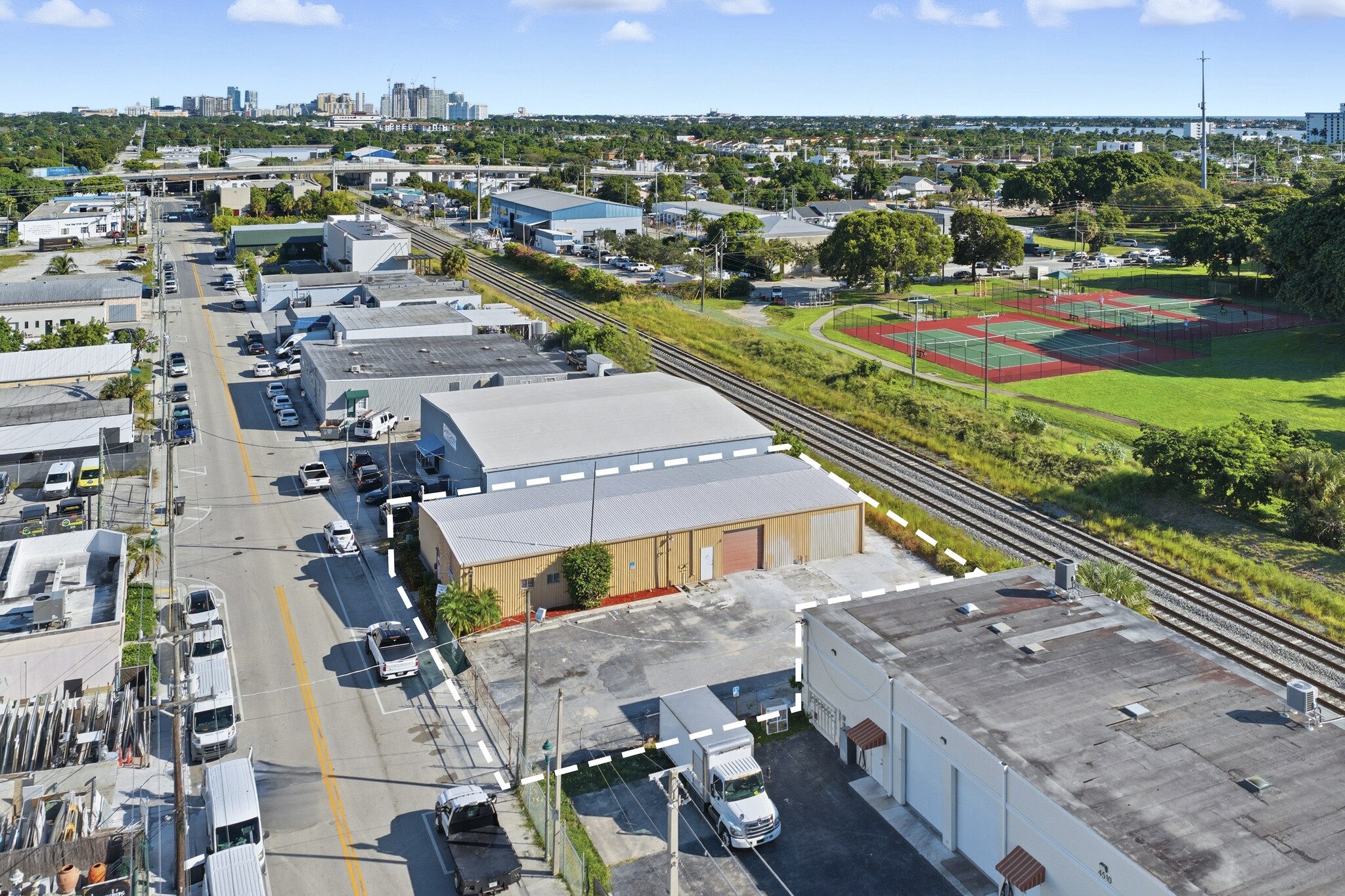 4504 Georgia Ave, West Palm Beach, FL for lease Interior Photo- Image 1 of 8