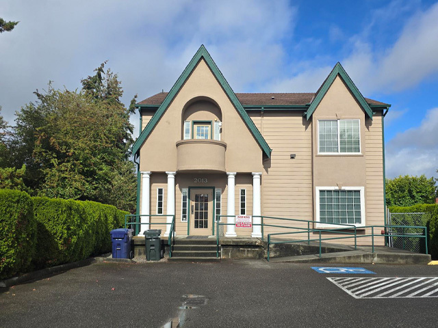 2013 S 19th St, Tacoma, WA for lease - Primary Photo - Image 1 of 3