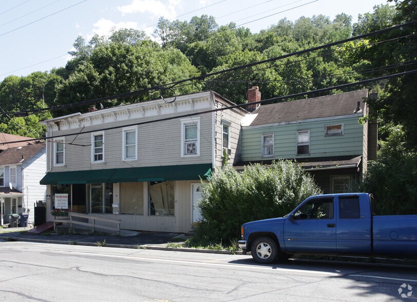 63-65 W Bridge St, Catskill, NY for sale - Primary Photo - Image 1 of 1