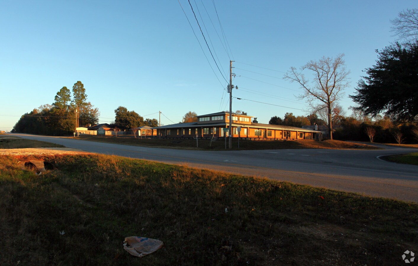 4291 Woodbine Rd, Pace, FL 32571