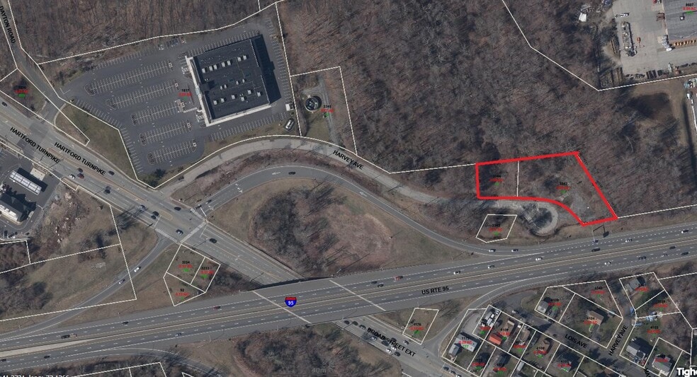 15 Harvey Ave, Waterford, CT for sale - Building Photo - Image 2 of 19