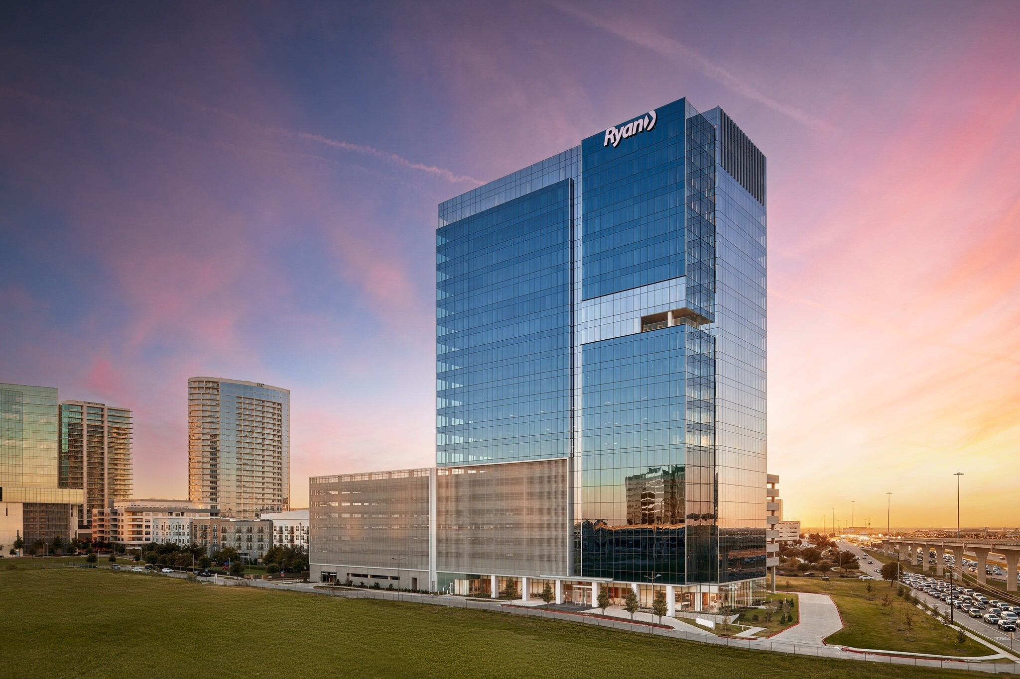 8101 Windrose Ave, Plano, TX for lease Building Photo- Image 1 of 20