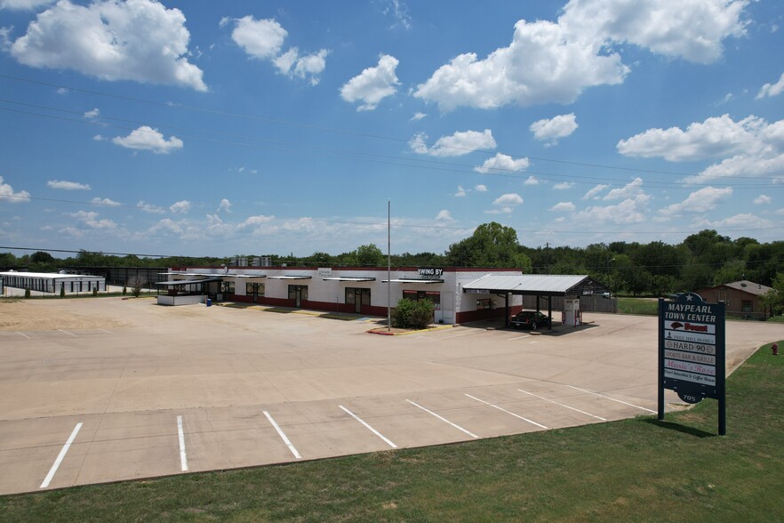 705 N Main St, Maypearl, TX for lease - Building Photo - Image 1 of 7