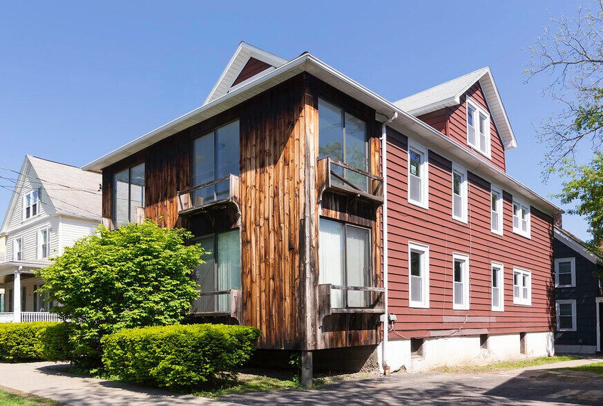 48 Leroy St, Binghamton, NY for sale - Primary Photo - Image 1 of 1