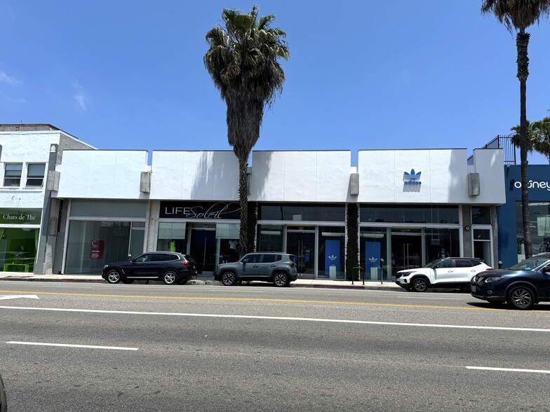 8011-8013 Melrose Ave, Los Angeles, CA for lease - Building Photo - Image 1 of 12