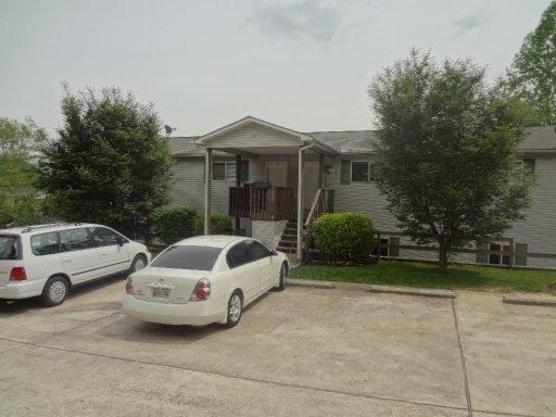 135 Anzie Way, Harriman, TN for sale - Primary Photo - Image 1 of 1