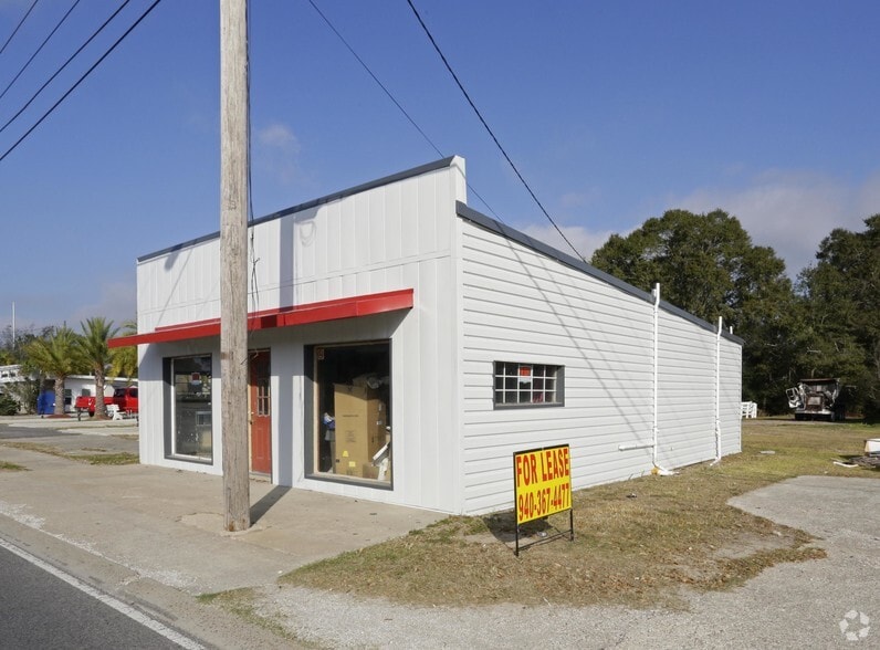 2331 Broad St, Lake Charles, LA for sale - Building Photo - Image 2 of 2