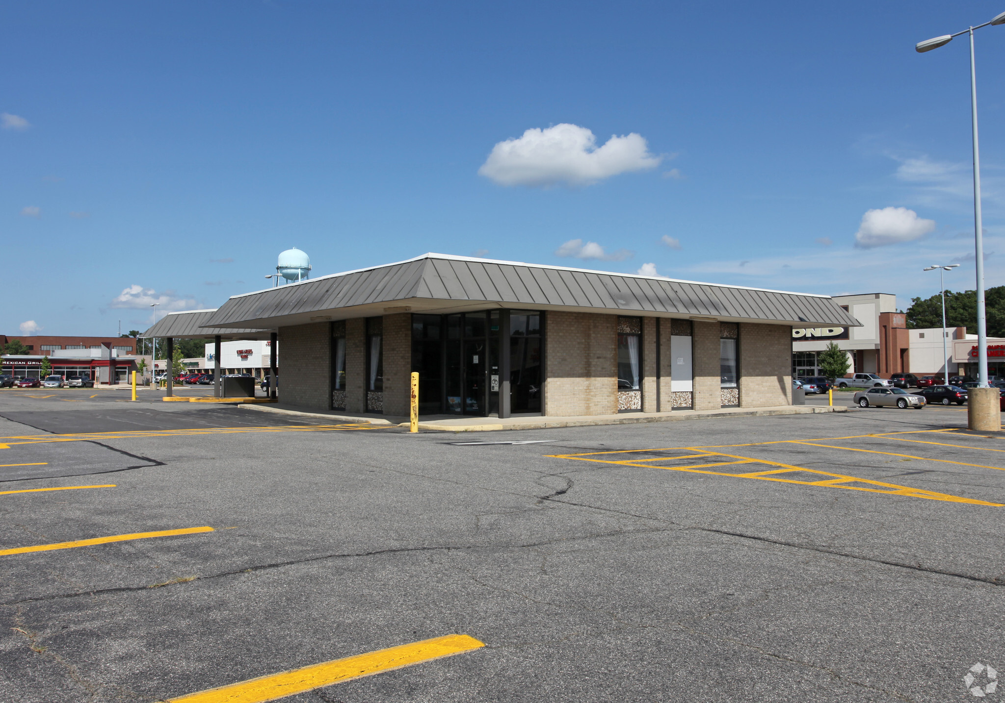 3260 Crain Hwy, Waldorf, MD for lease Building Photo- Image 1 of 2