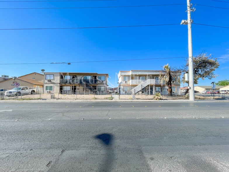 3017-3021 E Carey Ave, North Las Vegas, NV for sale - Building Photo - Image 2 of 10