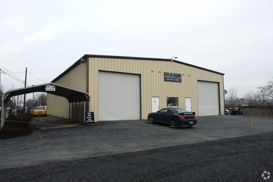 6834 NW Saint Helens Rd, Portland, OR 97210