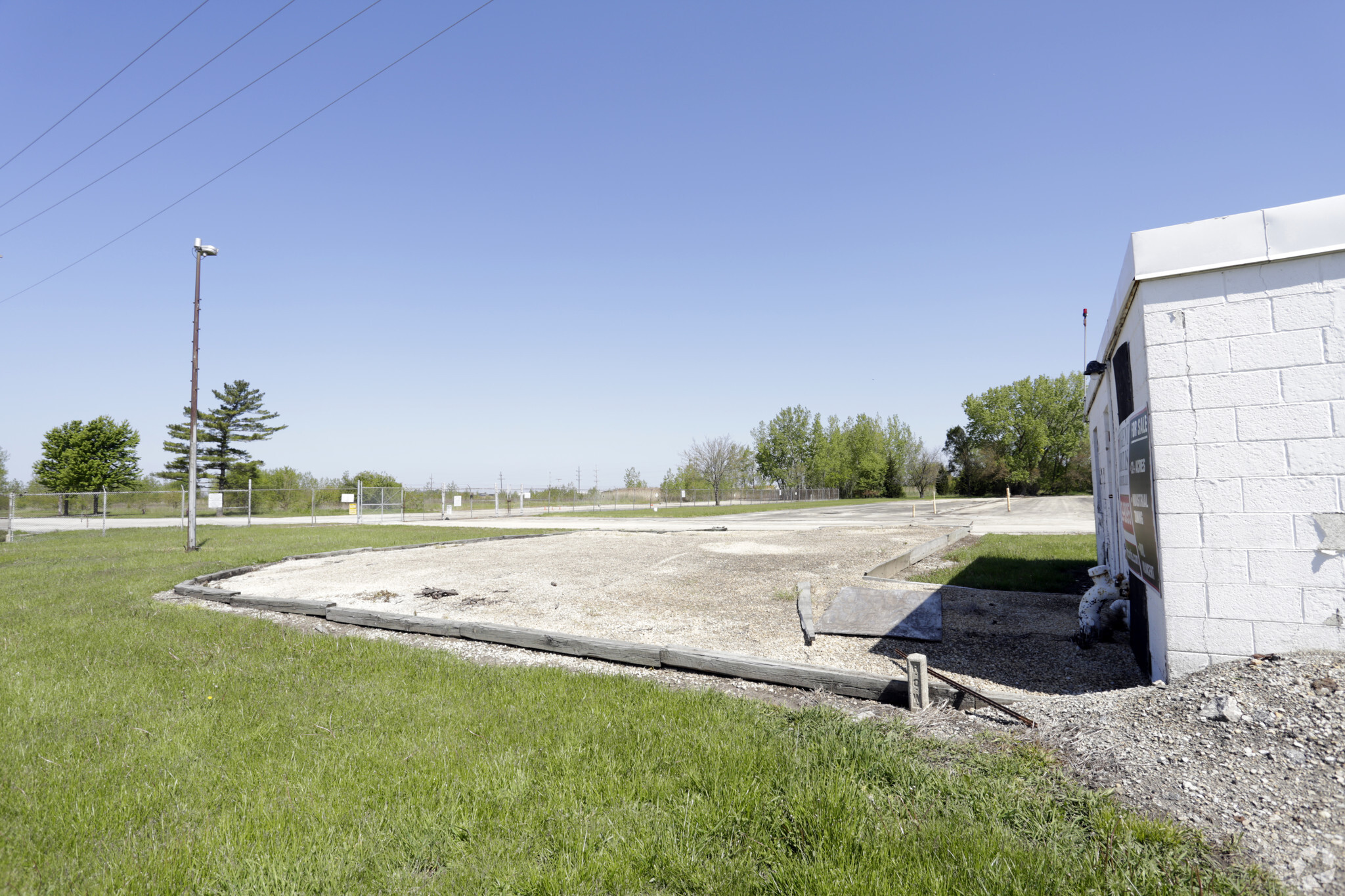 2475 W Station St, Kankakee, IL for lease Primary Photo- Image 1 of 6