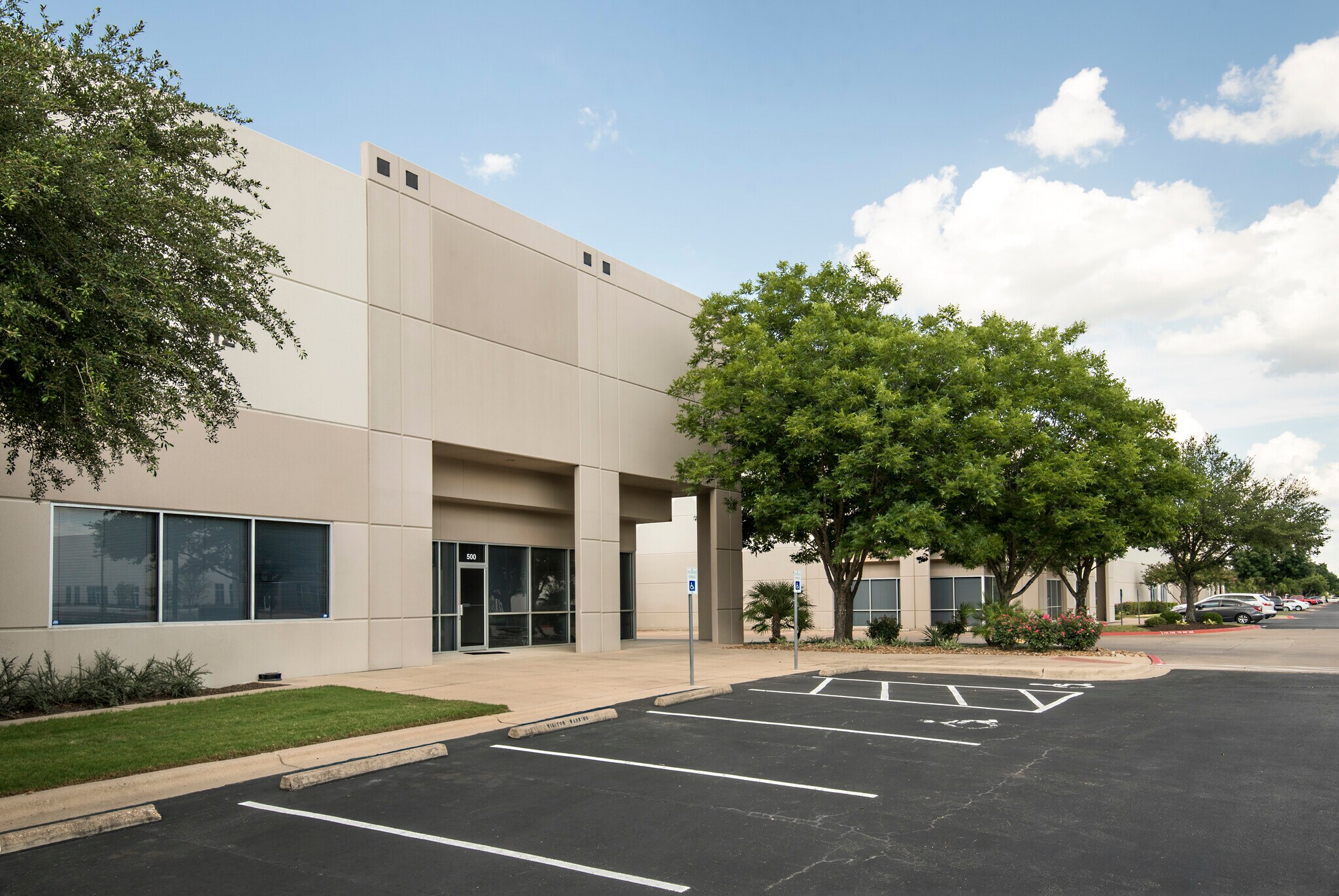 5812 Trade Center Dr, Austin, TX for lease Building Photo- Image 1 of 8