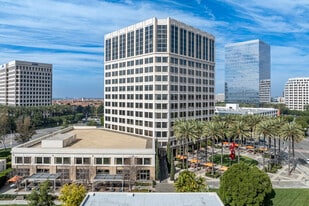 100 Spectrum Center Dr, Irvine CA - Loft