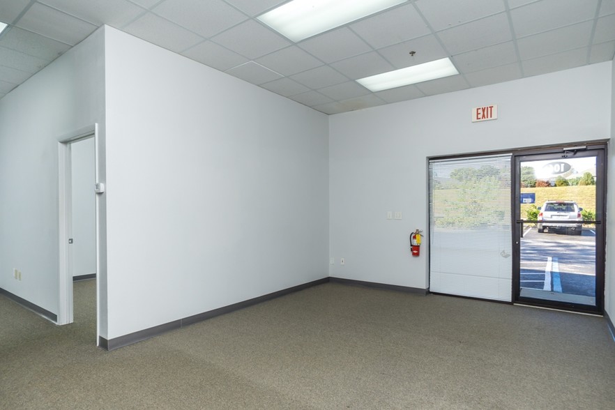 365 Citrus Tower Blvd, Clermont, FL for sale - Building Photo - Image 1 of 1