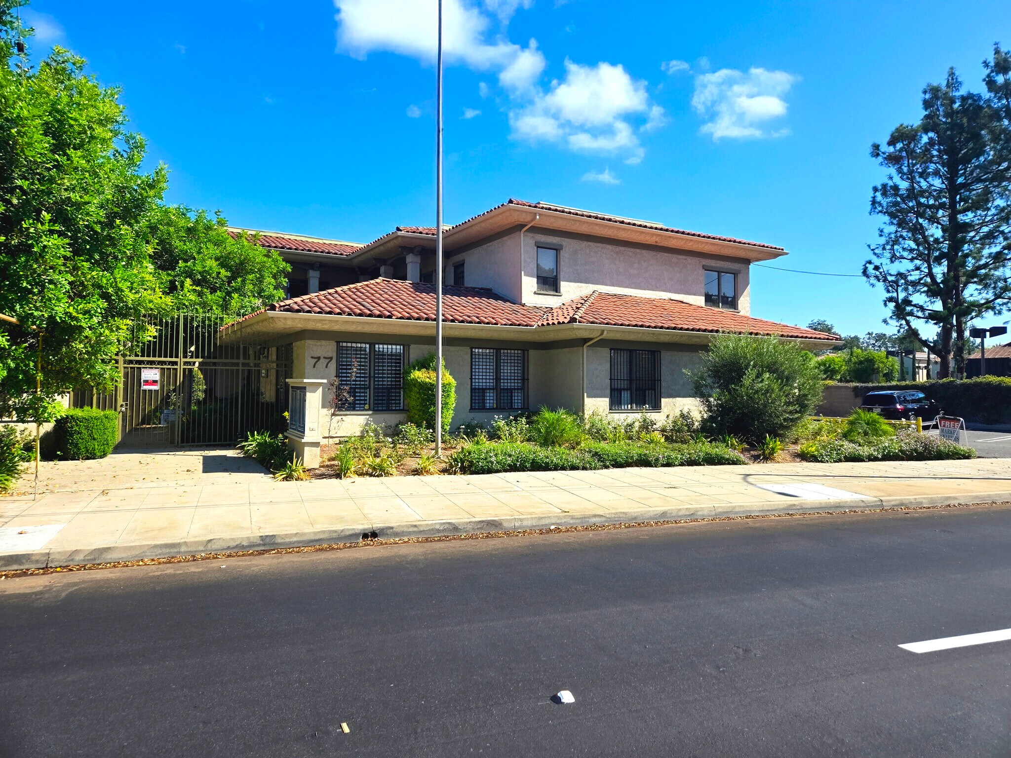 77 Las Tunas Dr, Arcadia, CA for lease Building Photo- Image 1 of 3