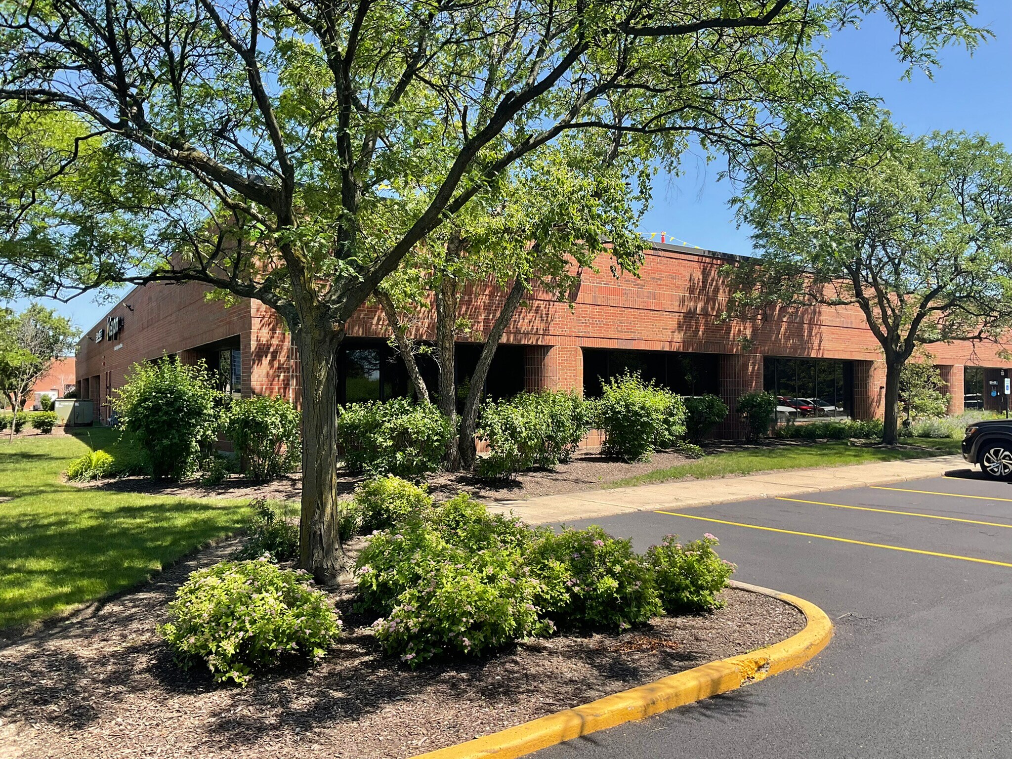 1201 E Wiley Rd, Schaumburg, IL for sale Building Photo- Image 1 of 1