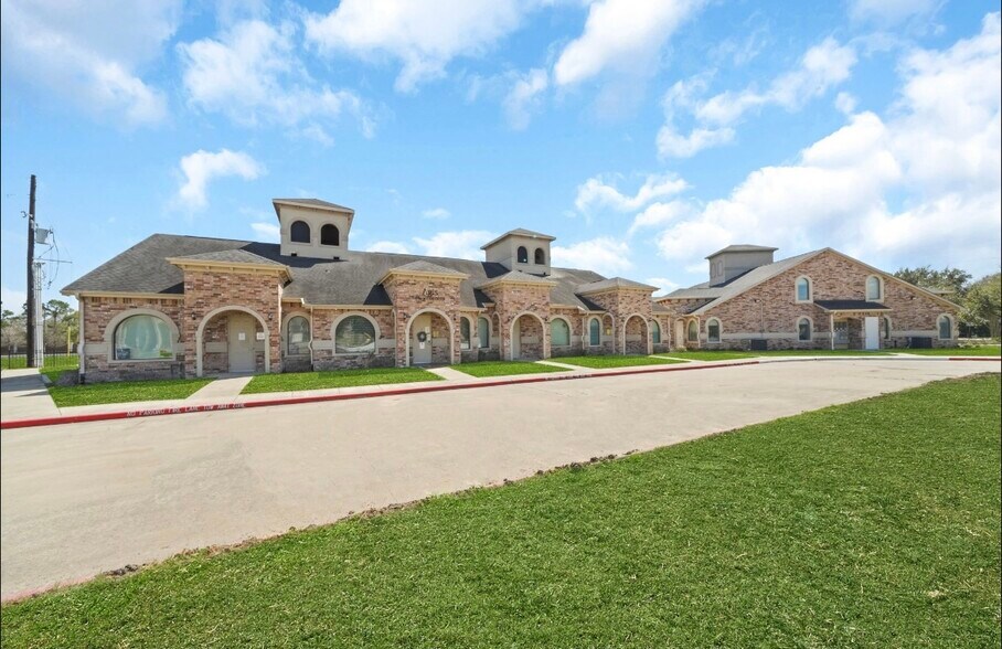 120 Eldridge Rd, Sugar Land, TX for sale - Building Photo - Image 1 of 1