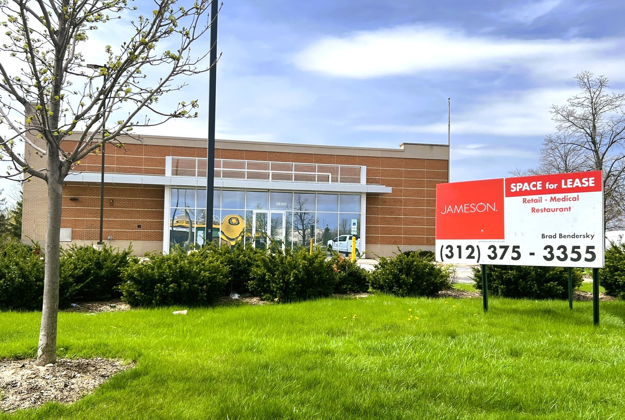 28301 Diehl Rd, Warrenville, IL for lease Building Photo- Image 1 of 1