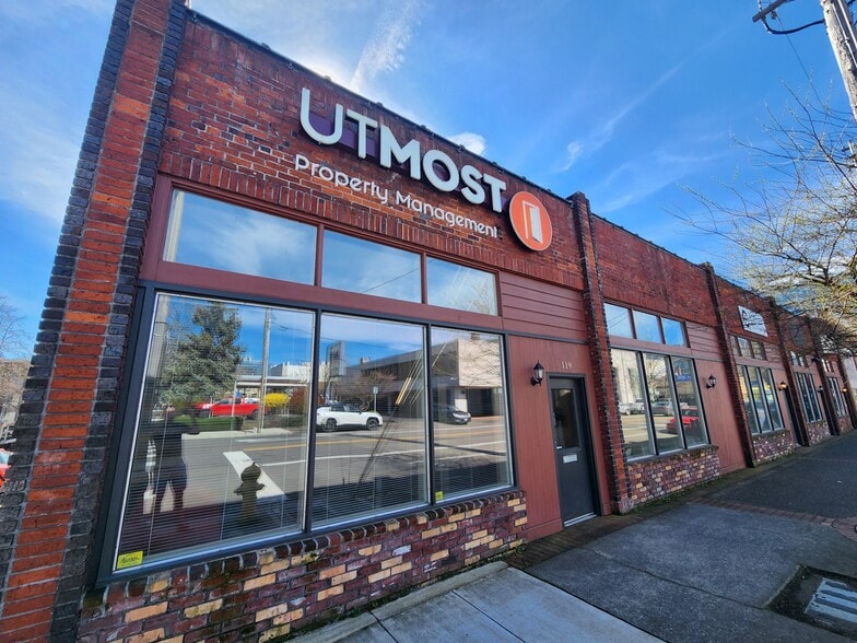 113-119 E 8th St, Vancouver, WA for lease - Building Photo - Image 1 of 4